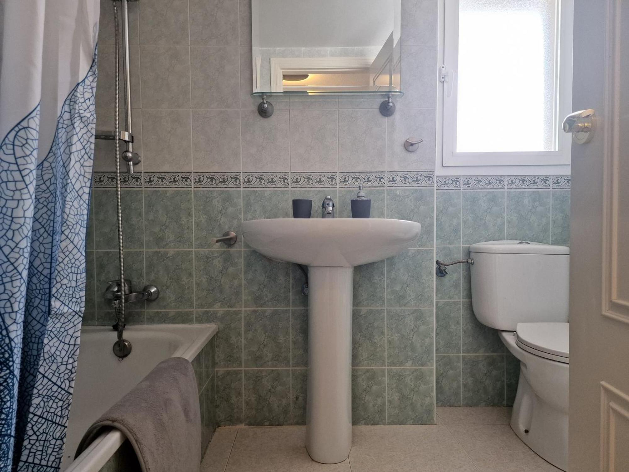 Cozy Apolo Xiv Seaview Apartment